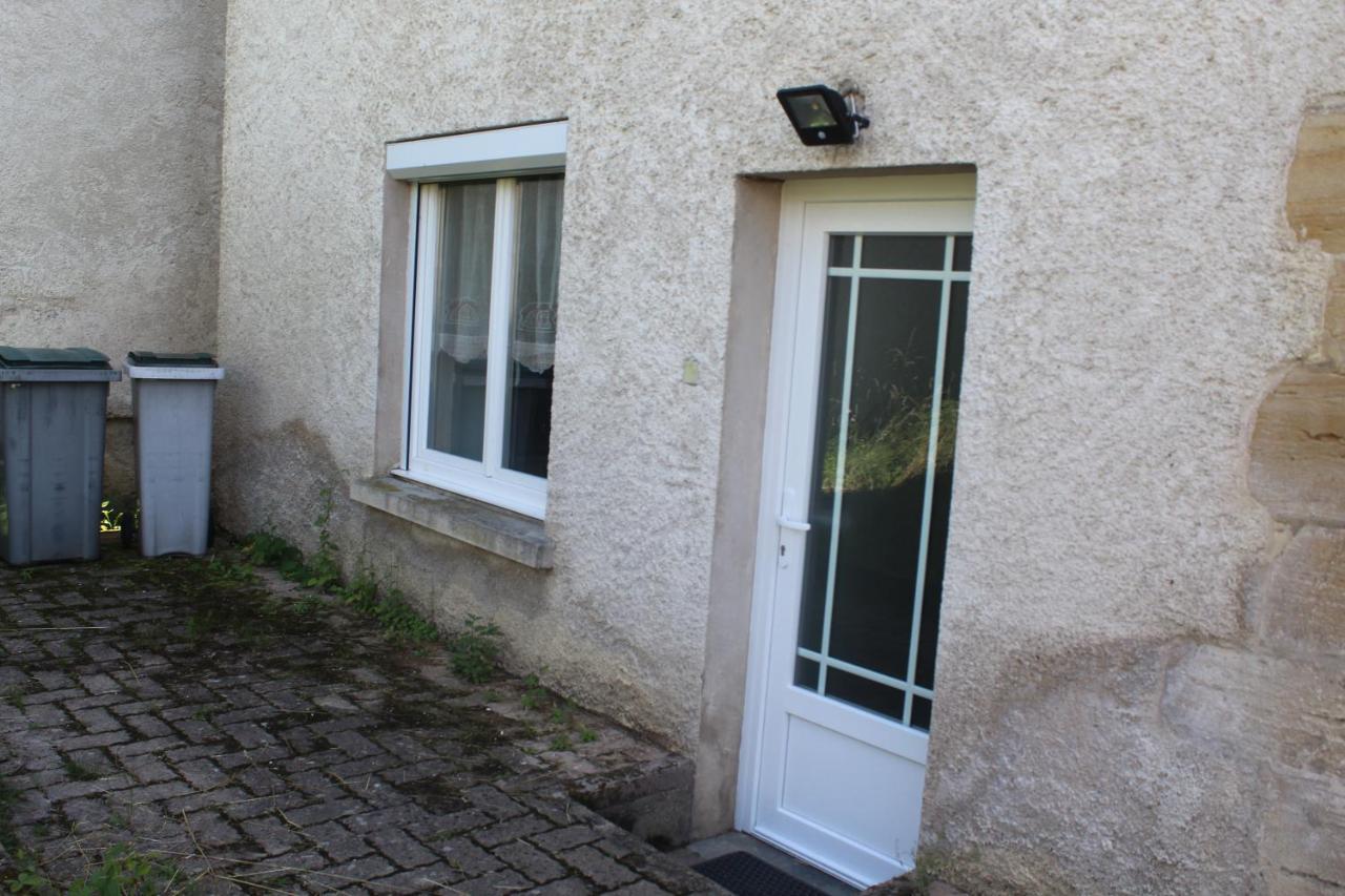 La Maison D'Odile Beaujeu-Saint-Vallier-et-Pierrejux Bagian luar foto